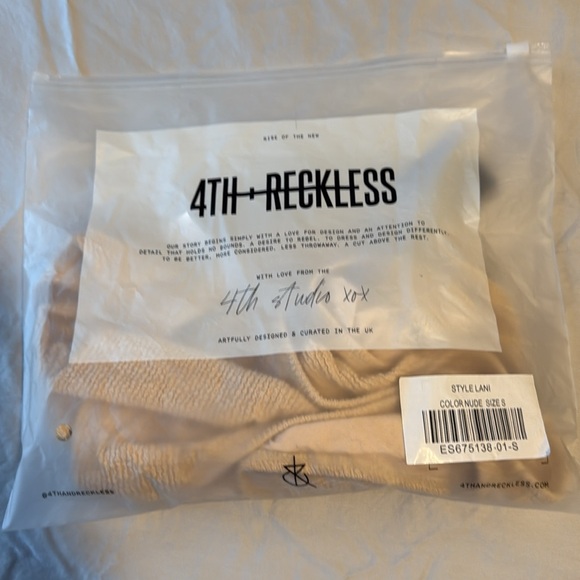 NEW Beige Crinkle Scoop Neck High-Cut One-Piece Swimsuit - Picture 9 of 9